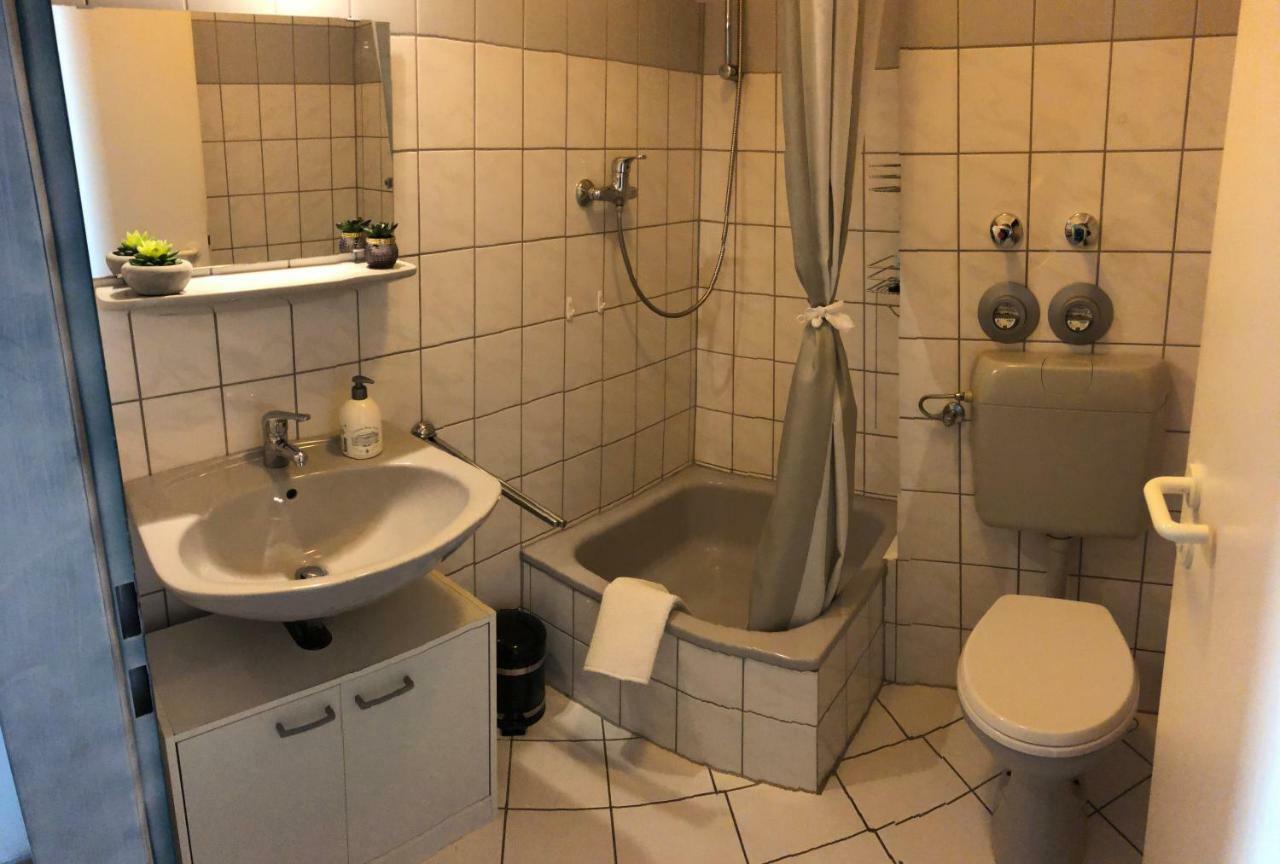 Ferienwohnung In Wuppertal-Ronsdorf Whg 42 Buitenkant foto